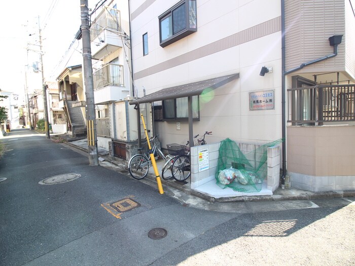 グランドハイツコスモスの物件外観写真