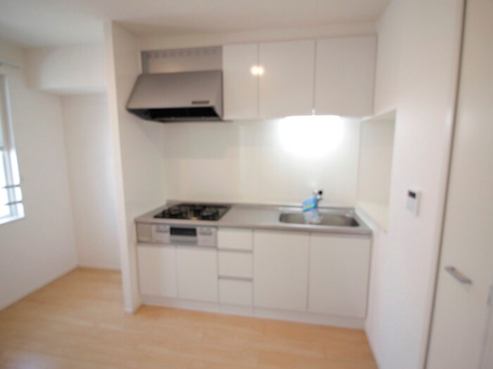 シャトーダルモニーの物件内観写真