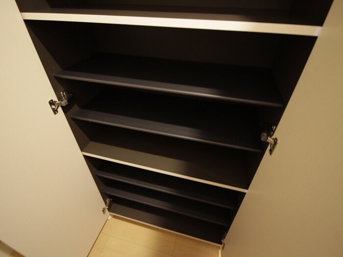 シャトーダルモニーの物件内観写真