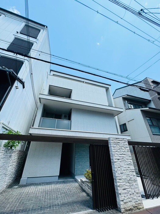 Stone Villageの物件外観写真