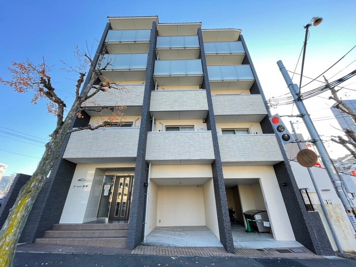 A-mon醍醐の物件外観写真