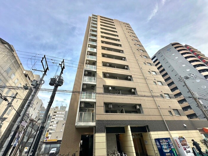 レジデンス本町の物件外観写真