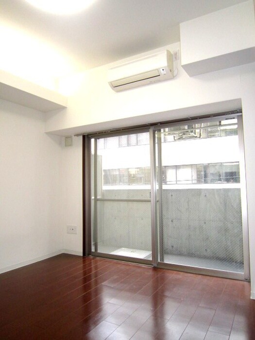 レジデンス本町の物件内観写真