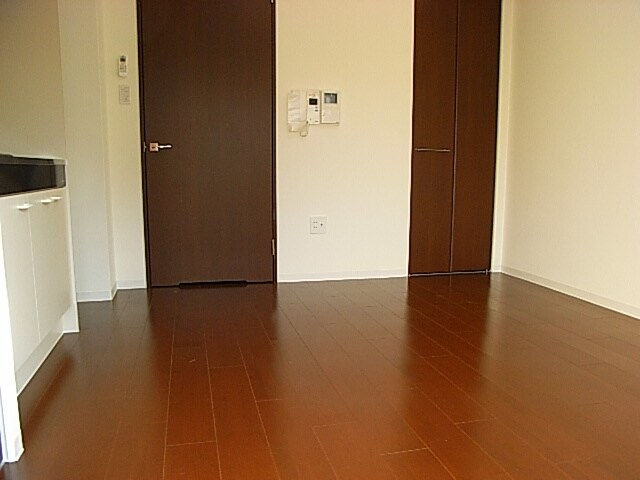 レジデンス本町の物件内観写真