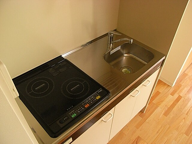 レジデンス本町の物件内観写真