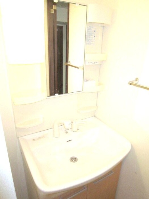 レジデンス本町の物件内観写真