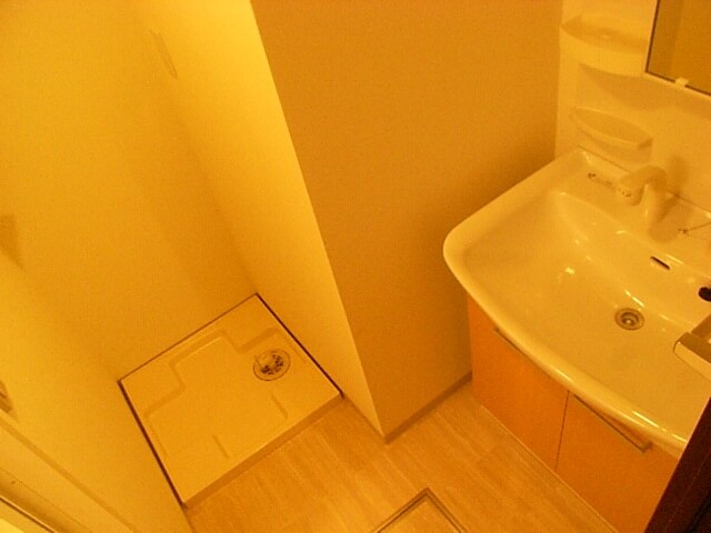 レジデンス本町の物件内観写真