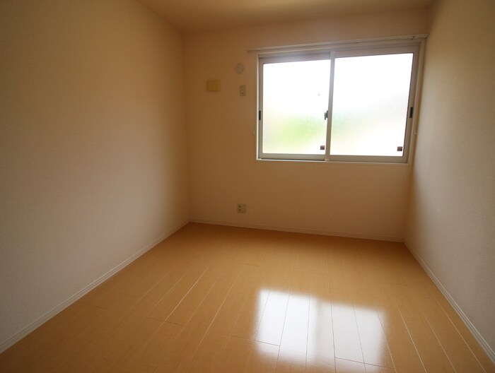 ガ－デンコ－ト車Ｂ棟の物件内観写真