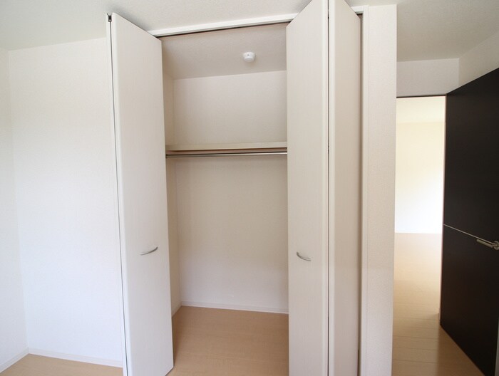 ガ－デンコ－ト車Ｂ棟の物件内観写真