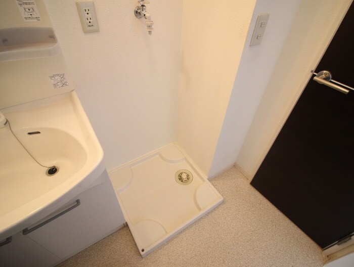 ガ－デンコ－ト車Ｂ棟の物件内観写真