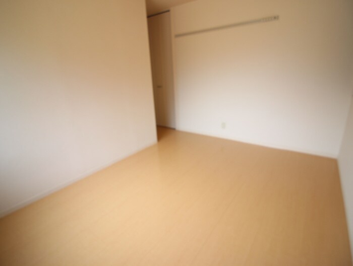 ガ－デンコ－ト車Ｂ棟の物件内観写真