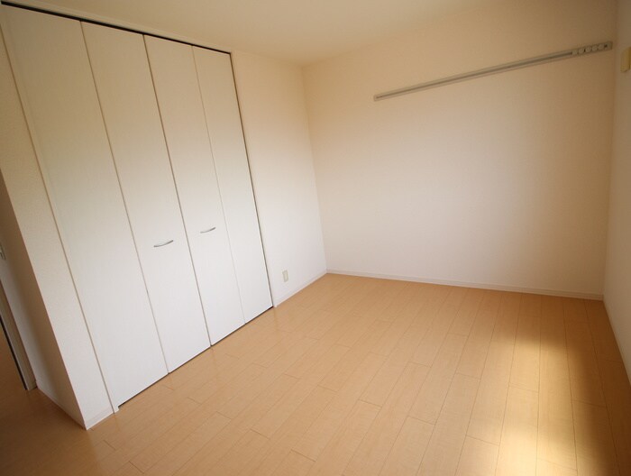 ガ－デンコ－ト車Ｃ棟の物件内観写真