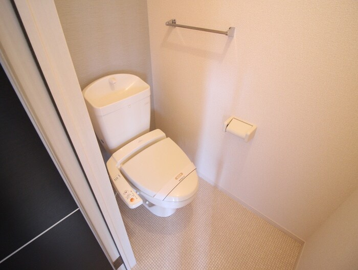 ガ－デンコ－ト車Ｃ棟の物件内観写真