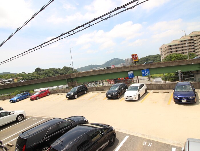 ガ－デンコ－ト車Ｃ棟の物件内観写真