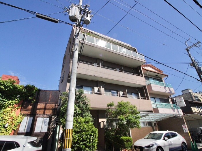 ア－ビス桂の物件外観写真