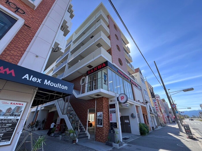 ラギザロの物件外観写真