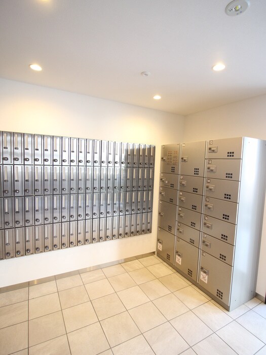 ウェルフォート鶴見の物件外観写真