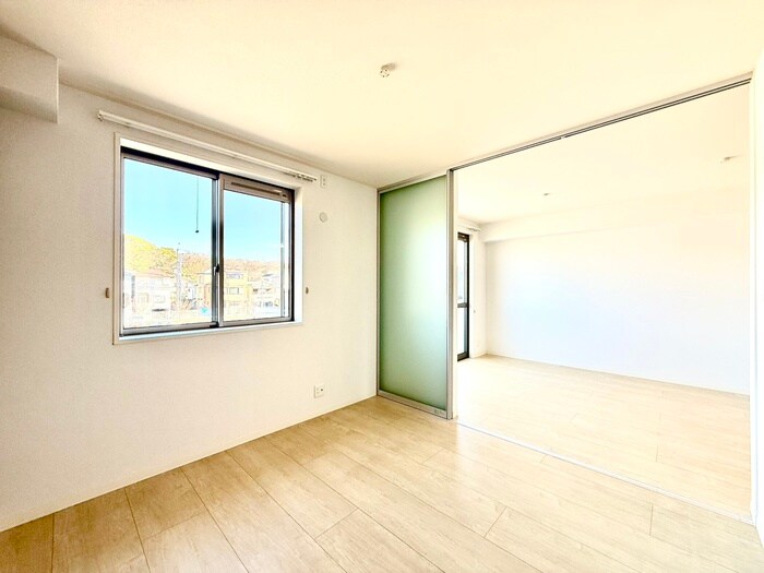 セレニティ猪名寺の物件内観写真