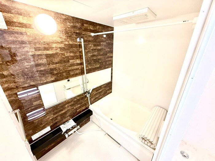 セレニティ猪名寺の物件内観写真