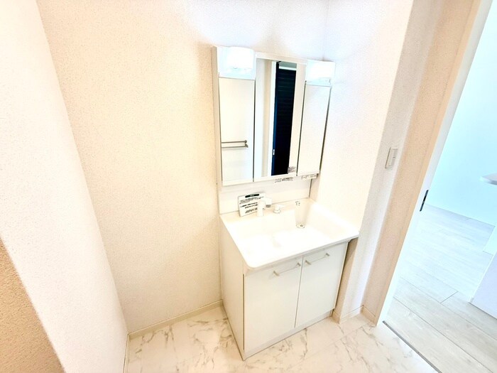 セレニティ猪名寺の物件内観写真