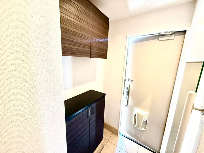 セレニティ猪名寺の物件内観写真