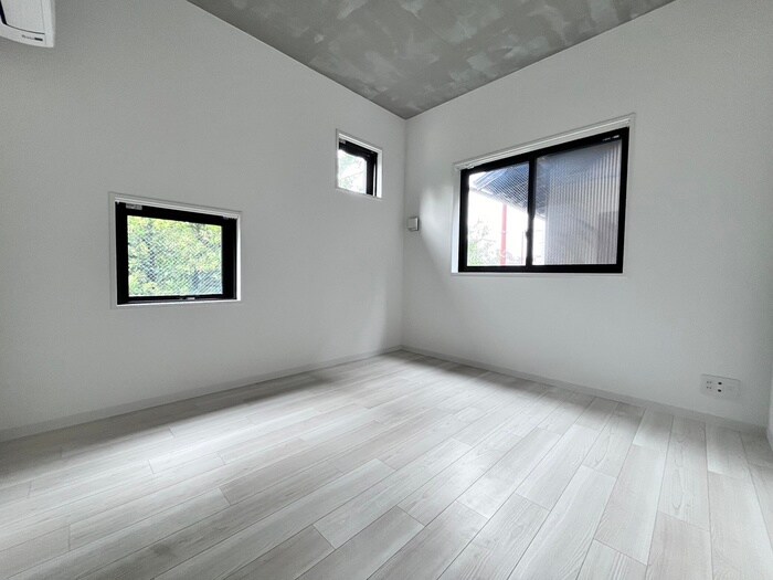 パーシモン御所南の物件内観写真