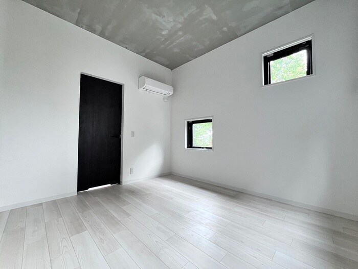 パーシモン御所南の物件内観写真