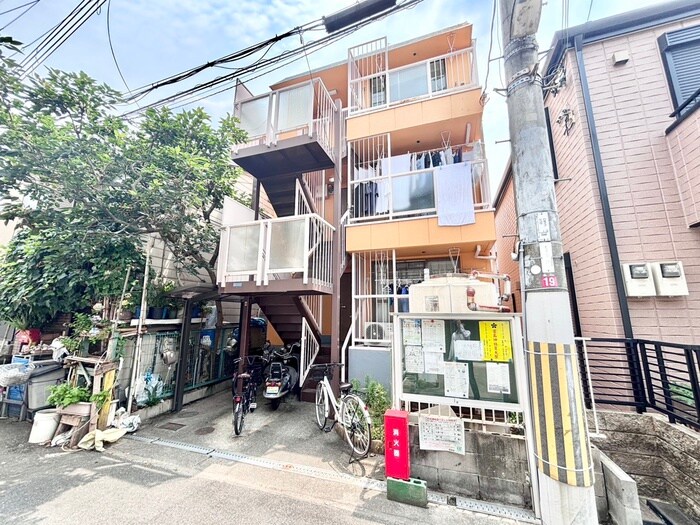 Ｃｏｌｏｒｓの物件外観写真