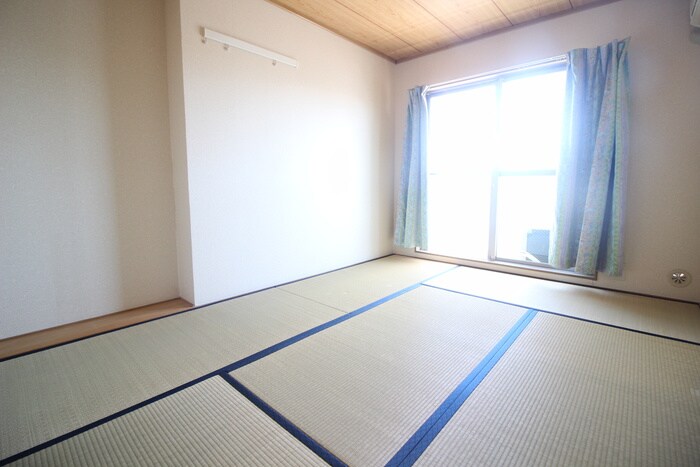 センチュリー高岡の物件内観写真