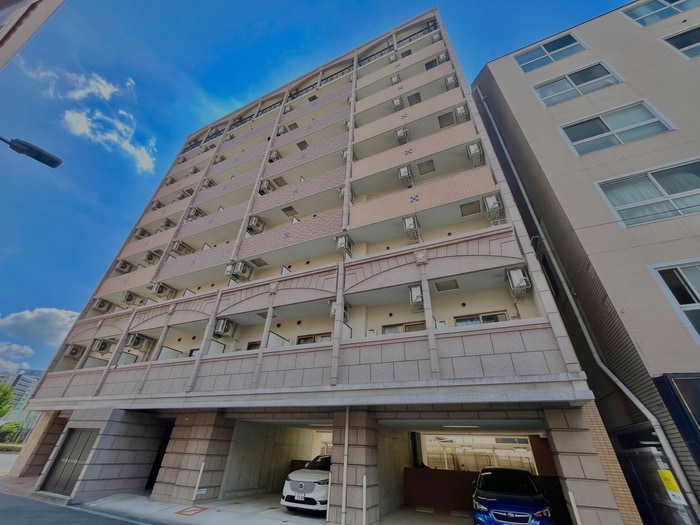 Uresidence京橋の物件外観写真