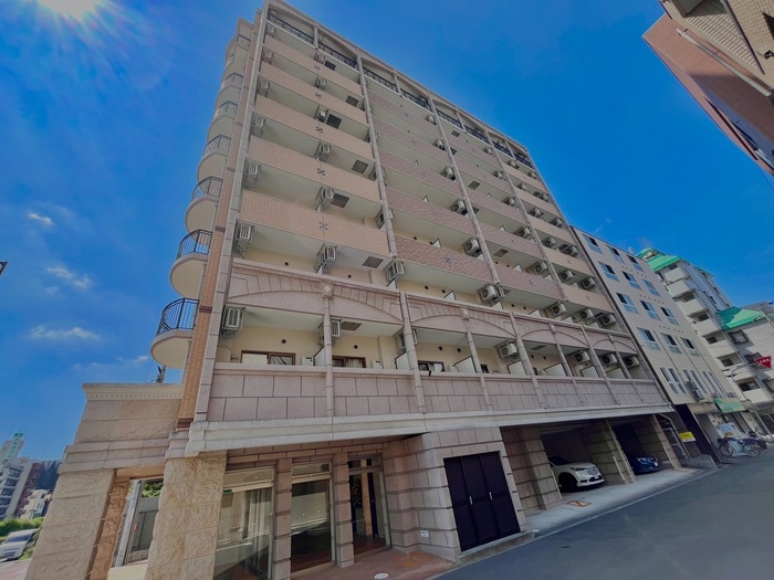 Uresidence京橋の物件外観写真