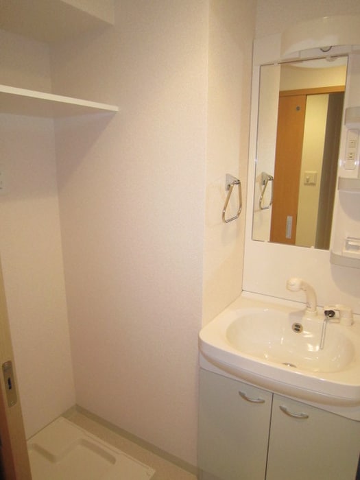 Uresidence京橋の物件内観写真