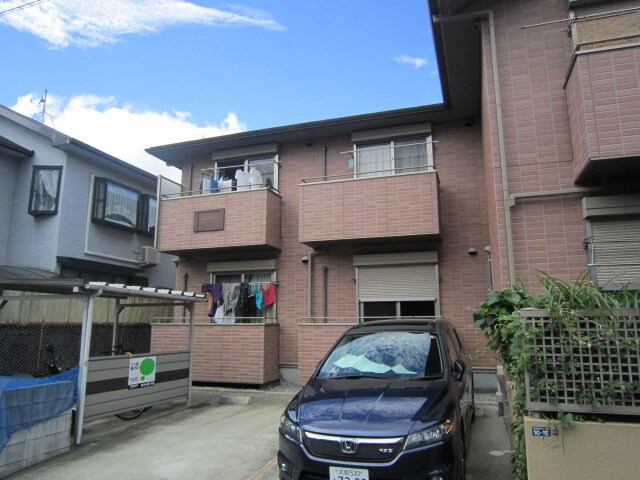 ヴィラコ－ト服部の物件外観写真