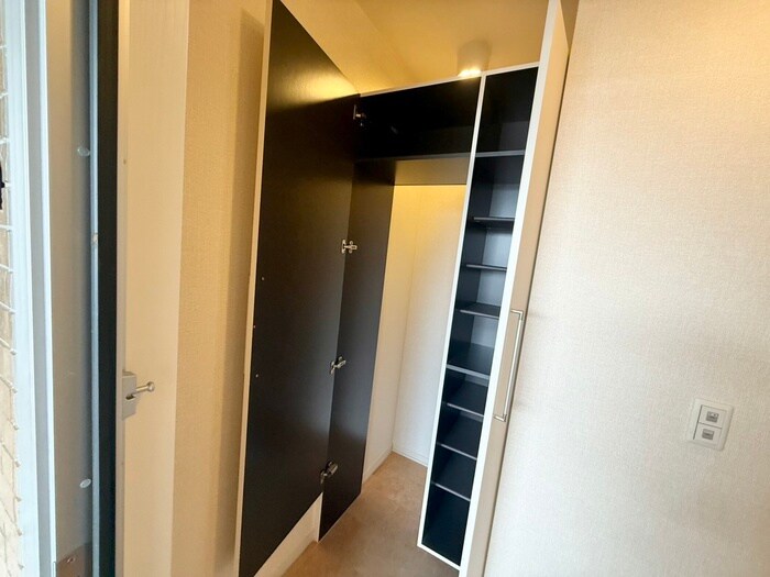 ラ・プリマべ－ラＢ棟の物件内観写真