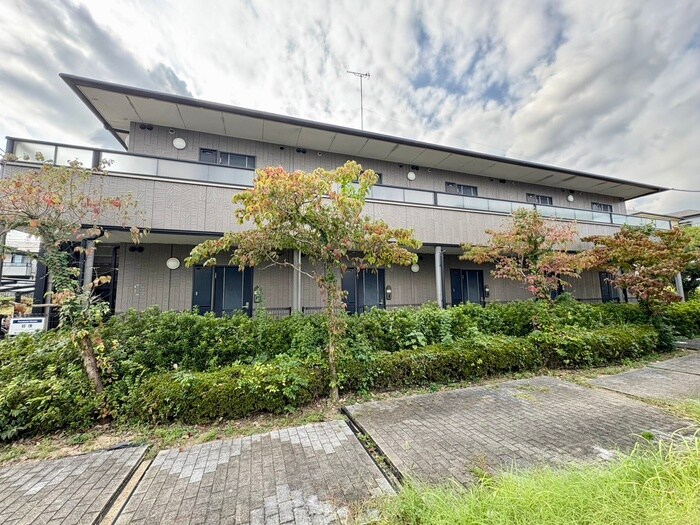 ｺﾝﾃﾞｨｼｰﾌﾟﾙ南が丘A棟の物件外観写真