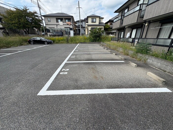 ｺﾝﾃﾞｨｼｰﾌﾟﾙ南が丘A棟の物件外観写真