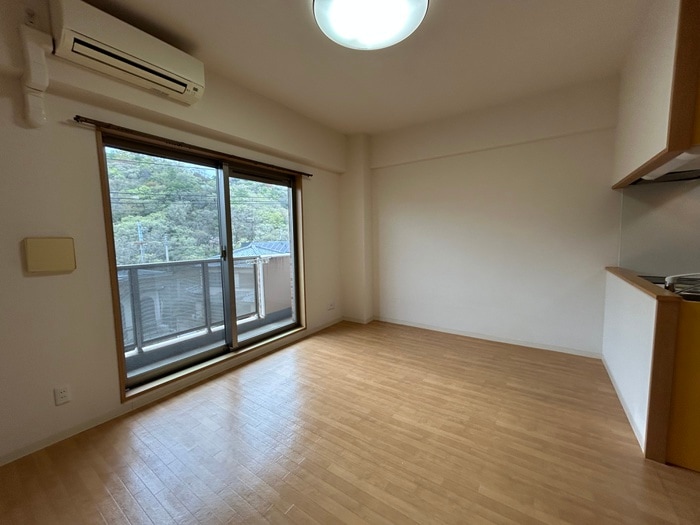 茜苑レジデンスの物件内観写真