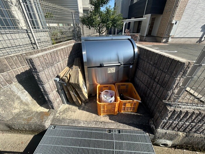 ルボアール箕面Ｃ棟の物件外観写真