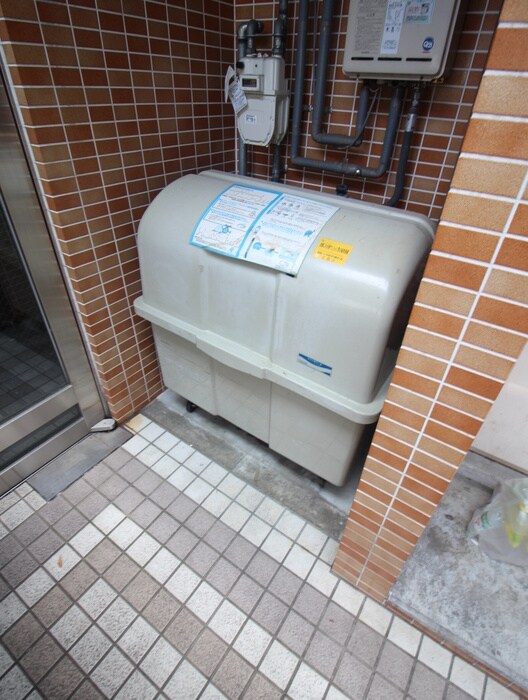 ア－ト衣笠の物件外観写真