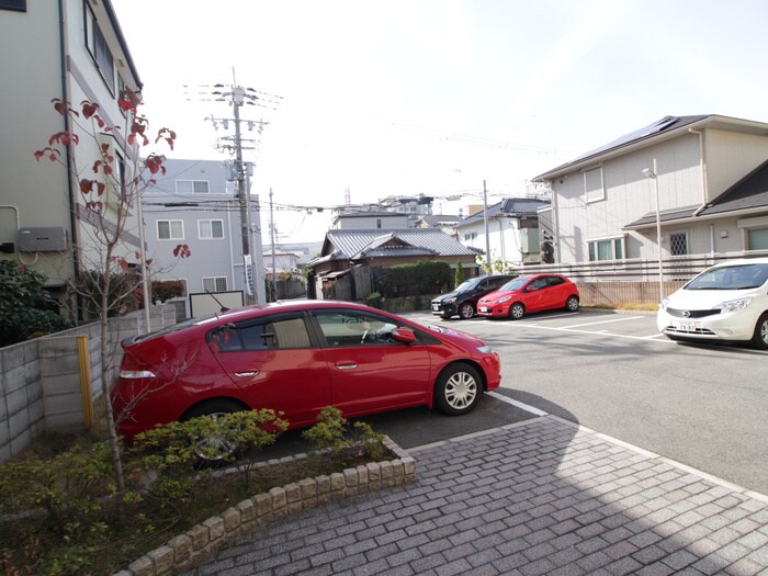 グランメ－ルタカミの物件外観写真