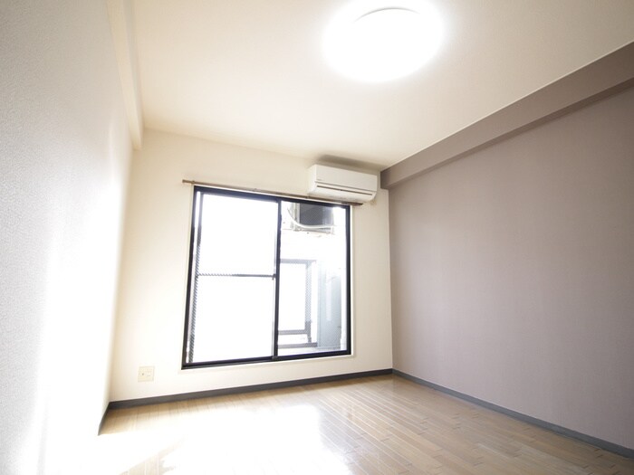 ベルカンポ曙の物件内観写真