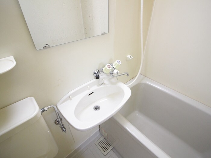 ベルカンポ曙の物件内観写真