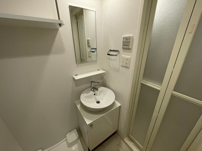 ｴｽﾘｰﾄﾞﾚｼﾞﾃﾞﾝｽ大阪難波の物件内観写真