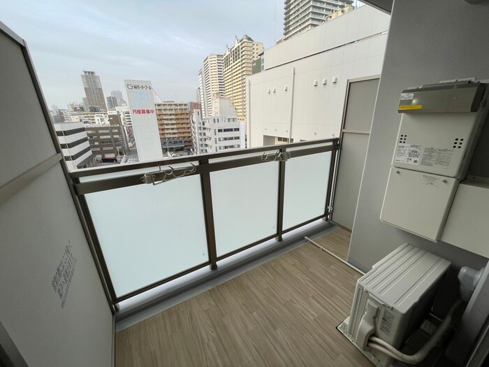 ｴｽﾘｰﾄﾞﾚｼﾞﾃﾞﾝｽ大阪難波の物件内観写真