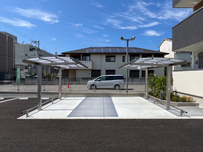 リベルト・ボヌールⅡ番館の物件外観写真