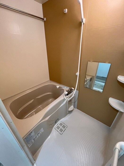 リベルト・ボヌールⅡ番館の物件内観写真