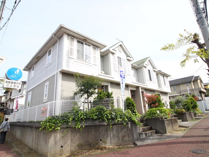 ク－ル・ド・ペ－シュの物件外観写真