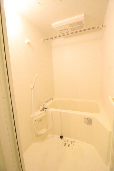 オクトレーベン新大阪の物件内観写真