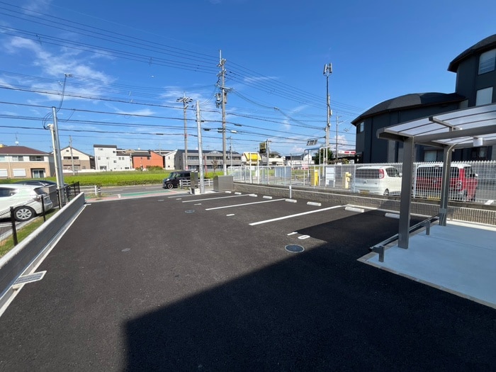 リベルト・ボヌールⅢ番館の物件外観写真