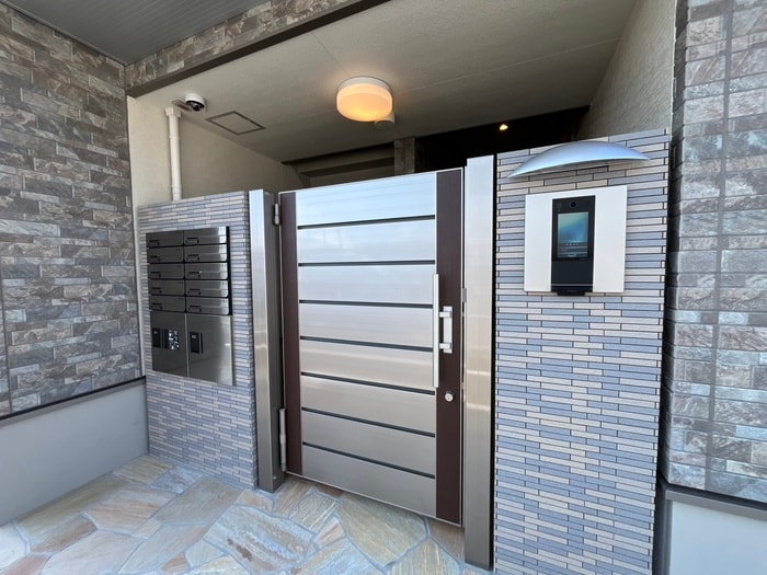 リベルト・ボヌールⅢ番館の物件外観写真